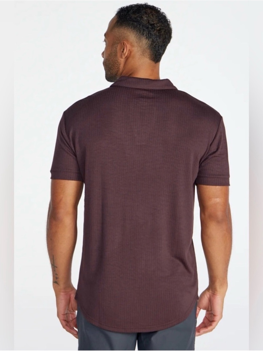 Ribbed Short Sleeve Open V Polo BYLT